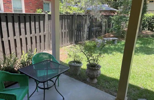 Midtown Apartment | 2 Story apartment in Ardsley Park with patio.