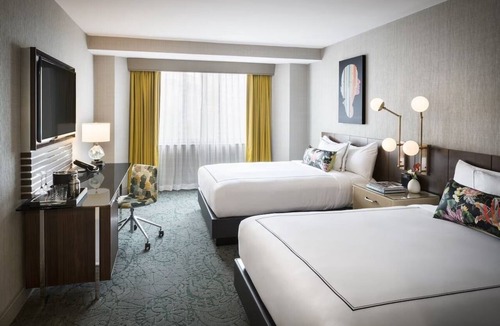 Downtown Washington D.C. Hotel | 2 Units | History Within Walking Distance | Near White House & Capitol