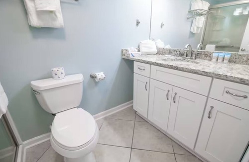 Litchfield by the Sea Hotel | 2 Units l Oceanfront Stay Near Pawleys Island w/Easy Beach Access