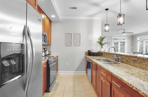 Old West Broad Neighborhood Cottage | 2 Units w/Free Parking Walkable Historic District The Juliette by Avantstay