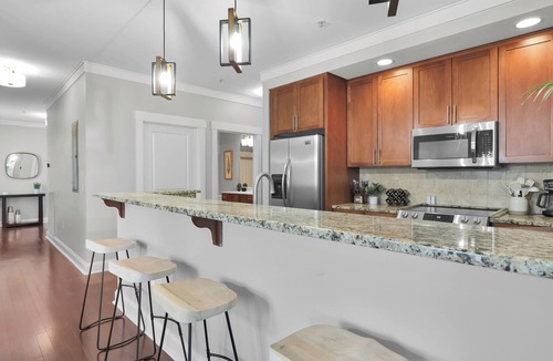 Old West Broad Neighborhood House | 2 Units w/Free Parking Walkable Historic District | The Juliette by AvantStay