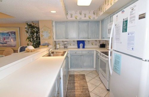 Ocean Drive Condo | 20% off 3-7 nights thru July. 4BR 3BA OF condo. Ocean Drive.