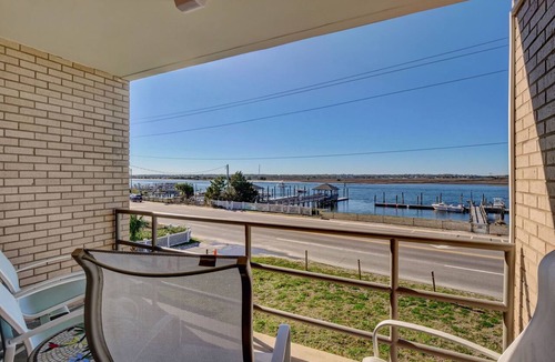 South End Condo | 202 Banks Channel - Beautifully updated condo w/sound front views. Sleeps 4.
