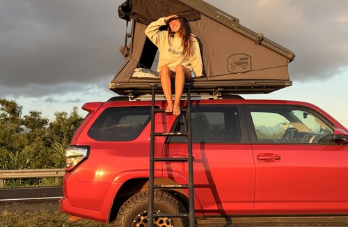 Anahola RV Rental | 2022 Red 4Runner