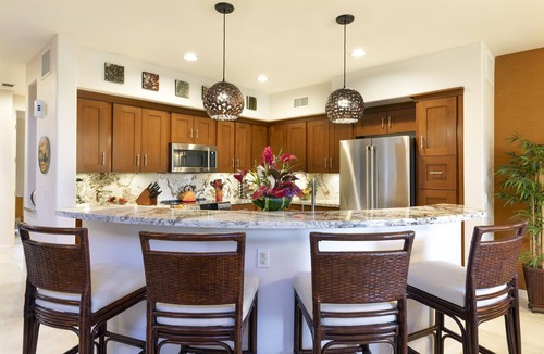 Waikoloa House | 2025 Special: Hilton Pool Pass,Discount Resort Golf, BBQ,Beach Gear, End Unit J4