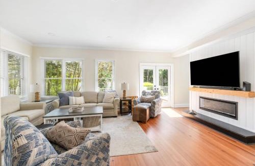 Vanderhorst Plantation House | 21 Ocean Green Drive by Akers Ellis Rentals