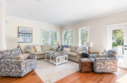 Vanderhorst Plantation House | 21 Ocean Green Drive by Akers Ellis Rentals