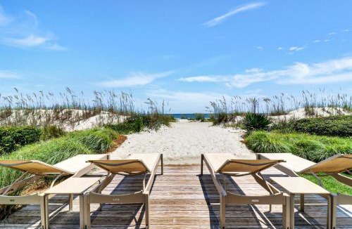 Beach Lagoon House | 25 South Beach Lagoon