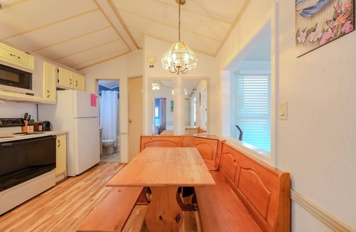 Myrtle Beach Cabin | 2909 Crater Lake Interior- Sleeps 6