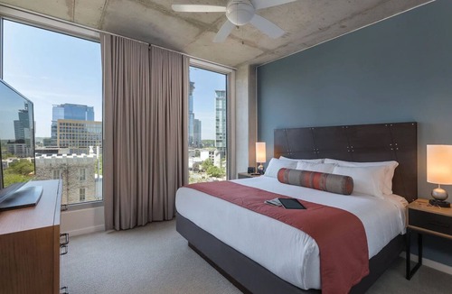 Civic District Resort | 2Bed/2Bath Deluxe Suite in Central Austin Resort with a Rooftop Pool!