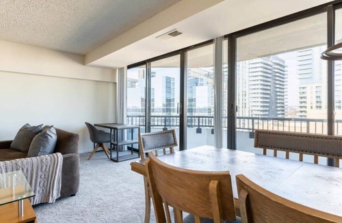 Radnor - Fort Myer Heights Apartment | 2BR Serene Executive Retreat with Balcony