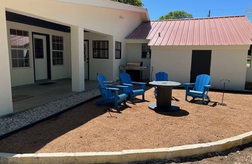 Center Point House | 3/2 home on 3 acres with Private Guadalupe River frontage in CenterPoint, Tx