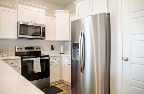 Gulf Hills House | 3/bd 2.5/bath near Downtown Ocean Springs & beaches! Coastline Cottage