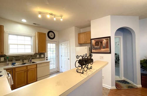 Durham House | 3 bed/2 bath near Duke, UNC, Airport, NC Central, Downtown Durham & RTP