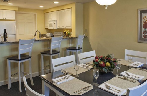 Hilton Head Island Condo | 3 bedroom Condo in Hilton Head at Waterside by Spinnaker. Book Now!