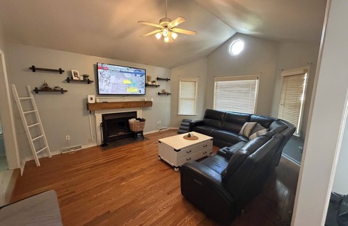 Mosby House | 3-bedroom cozy cottage house in serene Mechanicsville