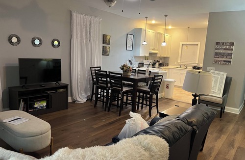 Wilmington House | 3-bedroom house in downtown Wilmington - located near everything!