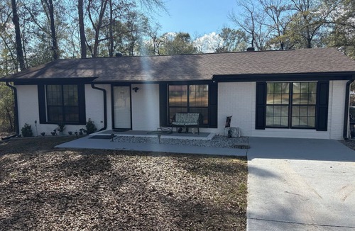 Georgetown House | 3-bedroom house in lovely Georgetown with cool AC breeze