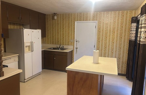 Paw Creek House | 3-bedroom house in welcoming Charlotte with cool AC
