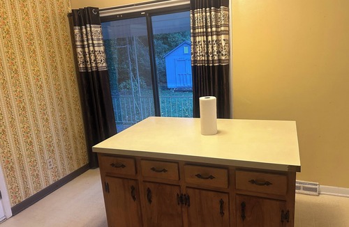 Paw Creek House | 3-bedroom house in welcoming Charlotte with cool AC