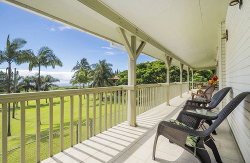 Naalehu House | 3 Bedroom Ocean View Home for 8 - Hale Kamaoa