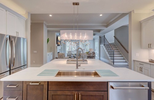 Hilton Head Island House | 3 Firethorn Way - 2nd Row (75 yards walk) to the Beach.