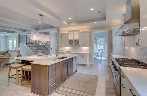 Hilton Head Island House | 3 Firethorn Way - 2nd Row (75 yards walk) to the Beach.