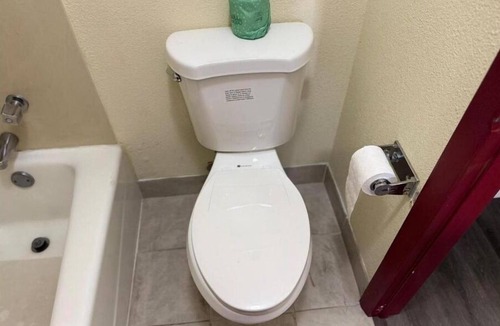 St. George Hotel | 3 Great Value Rooms Near Taco Bell – Each w/ TV, Perfect for Travelers
