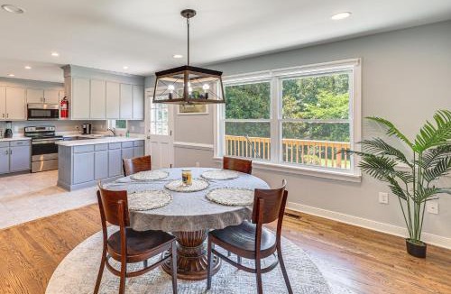 Warsaw House | 3 Mi to Dtwn: Spacious Warsaw Retreat w/Huge Yard