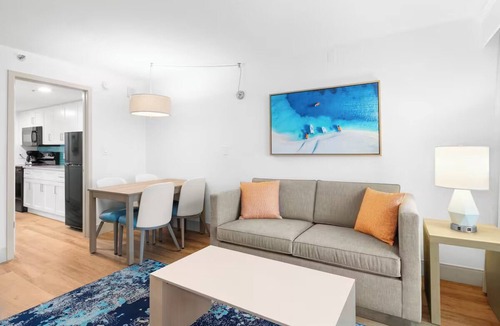 Myrtle Beach Resort | 3 Oceanfront Queen 1BR Suites | Balcony, Kitchen, Pool, 1.2 mi to Broadway