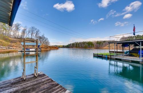 Seneca House | 3-Unit Combo w/Dock on Lake Keowee - Hike & Fish!