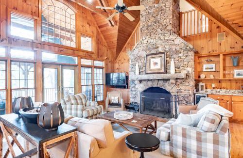 Vanderhorst Plantation House | 30 Marsh Cottage Lane by Akers Ellis Rentals