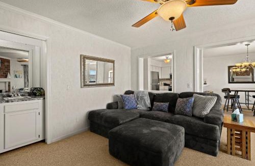 Banner Elk Apartment | 301 Pinnacle Inn Rd Unit 2306 by Carolina Stays