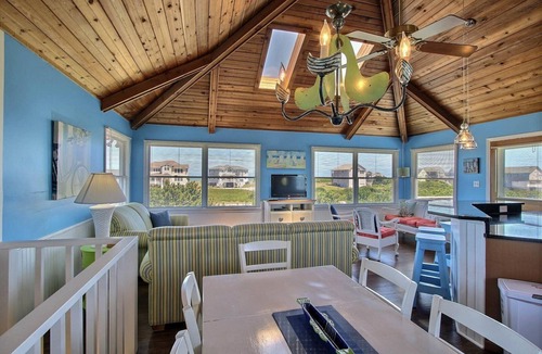 Southern Shores House | 3070 * 23 Ocean B * 2 Min Walk to Beach