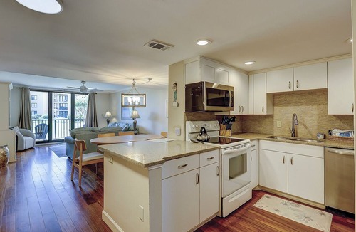 Folly Field Condo | 3102 Island Club - 1st Floor walk out to the ocean. OCEANVIEW Villa!