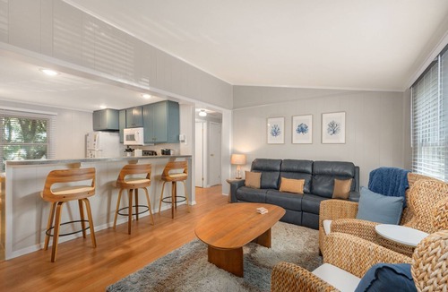 Kill Devil Hills House | 364 Close to the Beach and Wright Memorial!