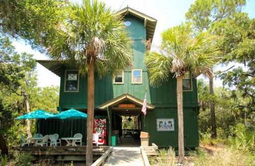 Saint Helena Island House | 367 Ocean Point Dr