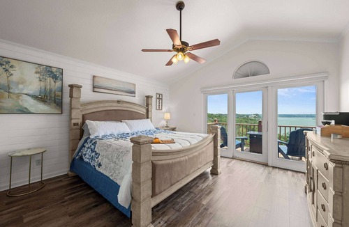 Morgans Point Resort House | 3700 sq ft | lake View | Pool | Arcade | Boat Ramp