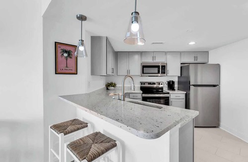 Downtown Myrtle Beach Condo | 3BR Beach Gem Full Ocean Views From All Bedrooms