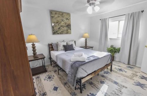 George Bush Park/Eldridge House | 3BR Home with Firepit I Easy Access to NRG & FIFA