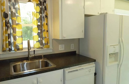 University Hills and Windsor Park House | 3BR Pet-Friendly Home w/Big Yard