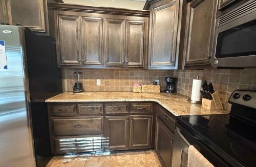 Hahira House | 3BR Retreat I-75 Nearby Drive to Wild Adventures