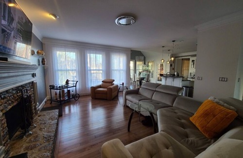 Johns Creek House | 4 BEDROOM WORLD CUP FANS CLUBHOUSE FOR A GROUP OR FAMILY OF 8+