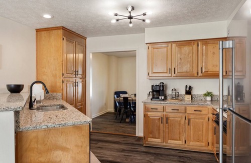 Fox Hill - Grandview House | 4 Bedrooms, 8 beds, 3 miles to the beach!