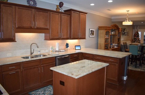 Greensboro House | 4 Bedrooms w/Hot Tub & Game Room in Great Neighborhood