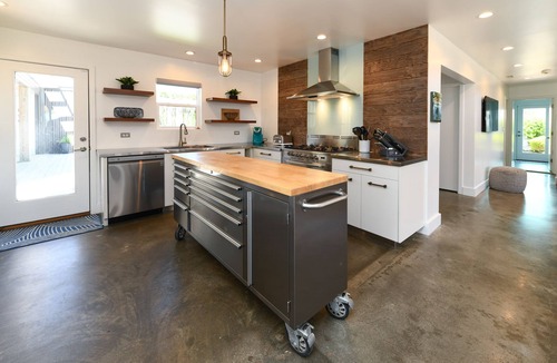 Inlet Harbour House | 4 BR 2nd Row Beach House with a Private Pool! California Dreamin'
