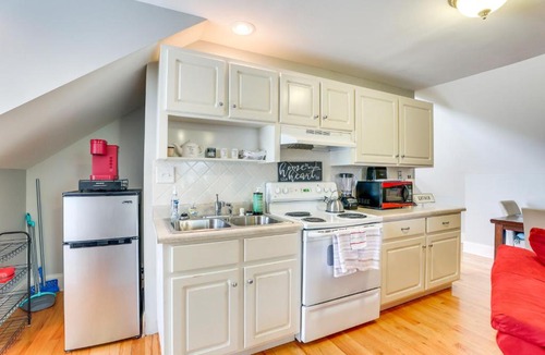 Summerville Apartment | 4 Mi to Dtwn: Simplistic Summerville Studio