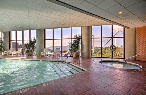 Sugar Mountain House | < 4 Mi to Sugar Mtn Resort: Condo w/Indoor Pool!