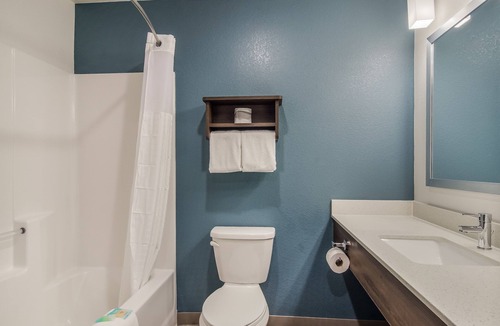 Greenville Hotel | 4 Spacious Rooms Near Michelin HQ – Perfect for Business Trips & Extended Stays