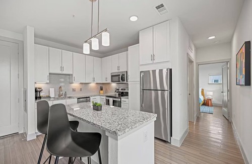 Waller Creek District Hotel | 4 Units | Spacious Unit w/Modern Amenities | Extended Stay Travelers